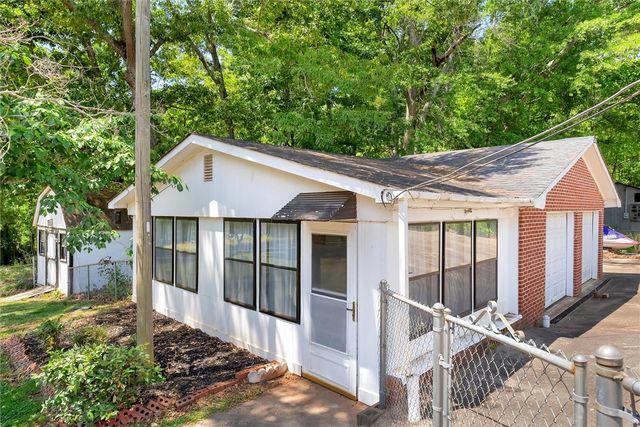 1815 Old Pearman Dairy Road, Anderson, SC 29625