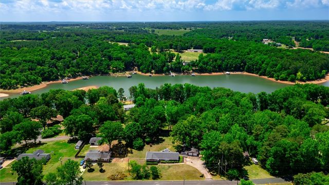 1815 Old Pearman Dairy Road, Anderson, SC 29625