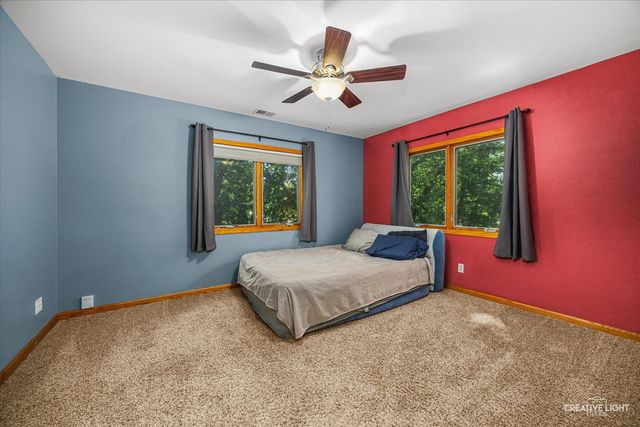 7N035 Smith Street, South Elgin, IL 60177