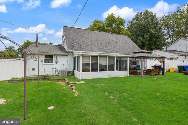 13 GALLERY LN, Willingboro, NJ 08046