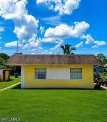 3080 Linwood AVE, Naples, FL 34112