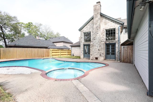 20719 Burnt Amber Lane, Houston, TX 77073