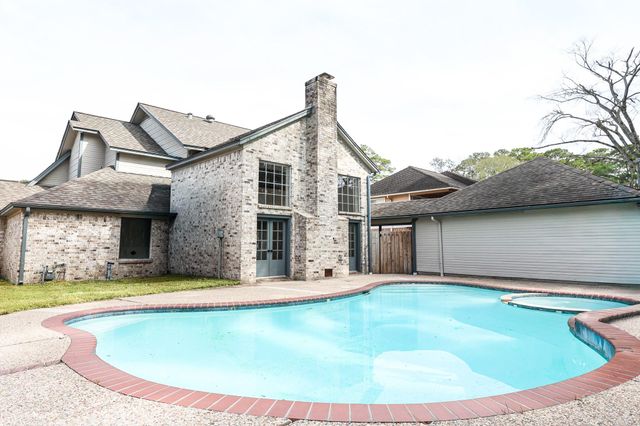 20719 Burnt Amber Lane, Houston, TX 77073