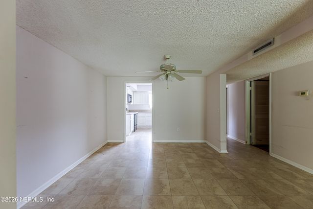 415 ABINGDON Place 88, Jacksonville, FL 32225