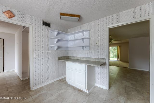 415 ABINGDON Place 88, Jacksonville, FL 32225