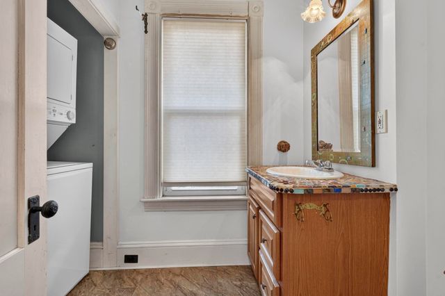 414 Walnut Street, Manchester, NH 03104