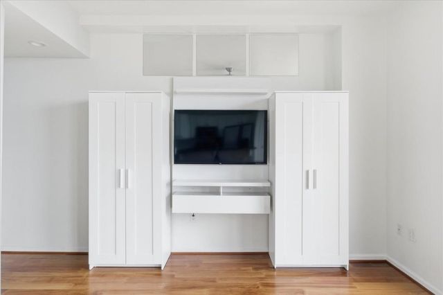 3040 Peachtree NW Road 805, Atlanta, GA 30305