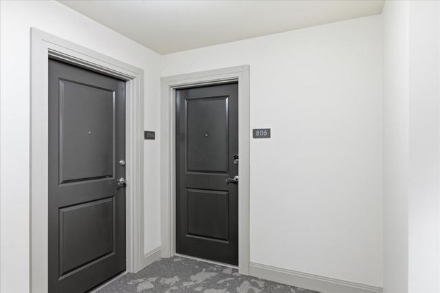 3040 Peachtree NW Road 805, Atlanta, GA 30305