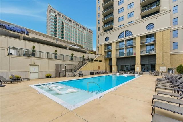 3040 Peachtree NW Road 805, Atlanta, GA 30305