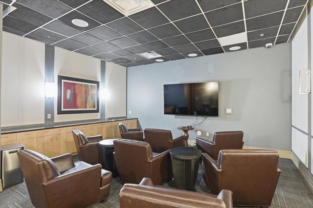 3040 Peachtree NW Road 805, Atlanta, GA 30305