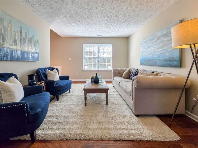 1010 Hidden Pond Lane, Roswell, GA 30075