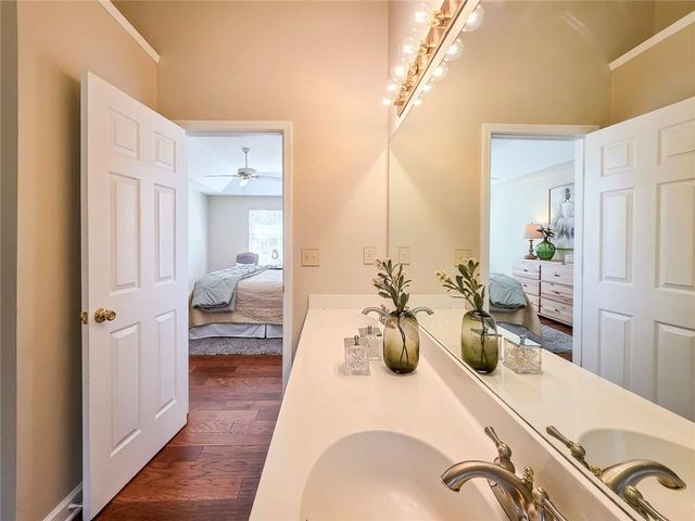 1010 Hidden Pond Lane, Roswell, GA 30075