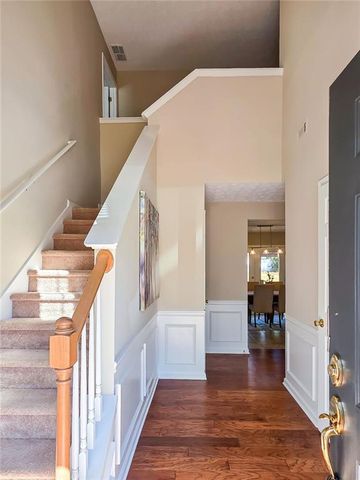 1010 Hidden Pond Lane, Roswell, GA 30075