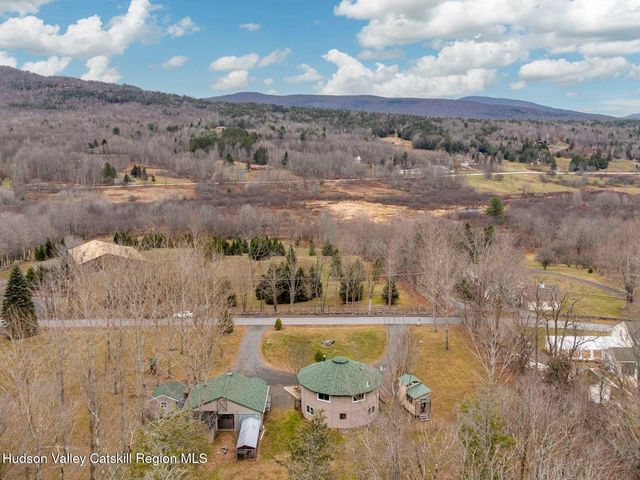 215 Siam Road, Windham, NY 12496