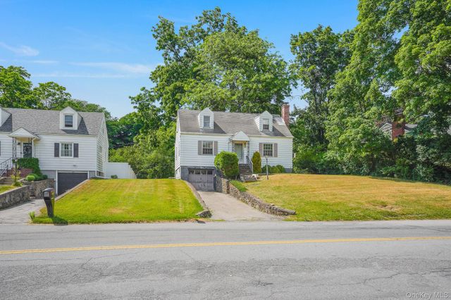 122 Wilbur Boulevard, Poughkeepsie, NY 12603