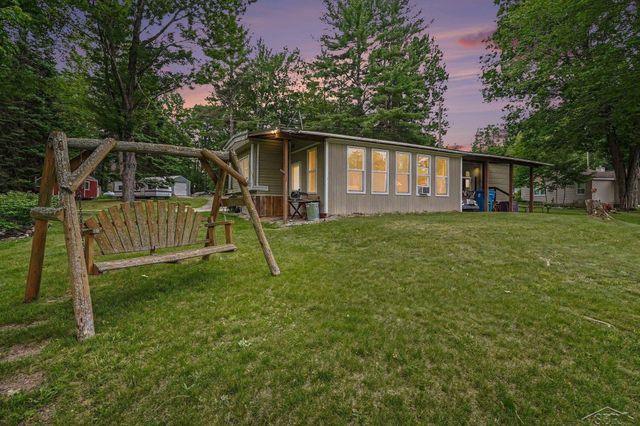 2319 Tittabawassee Avenue, Bourret Twp, MI 48610