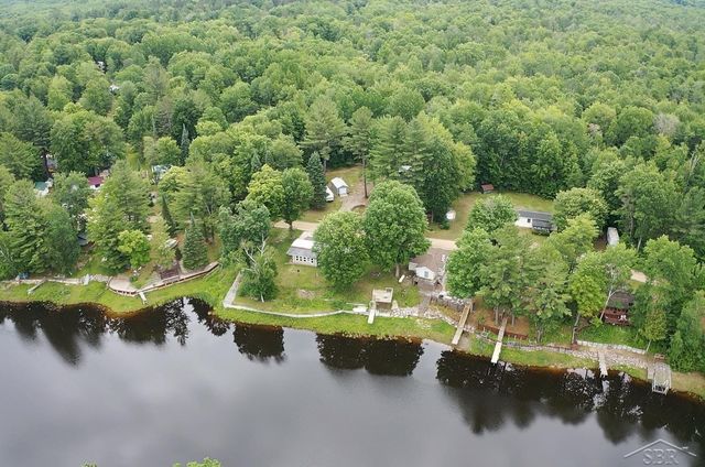 2319 Tittabawassee Avenue, Bourret Twp, MI 48610