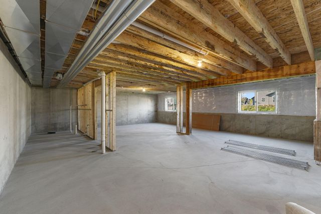 17940 Headwaters Drive, Lakeville, MN 55044