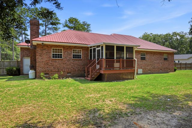 326 Locust Street, Walterboro, SC 29488
