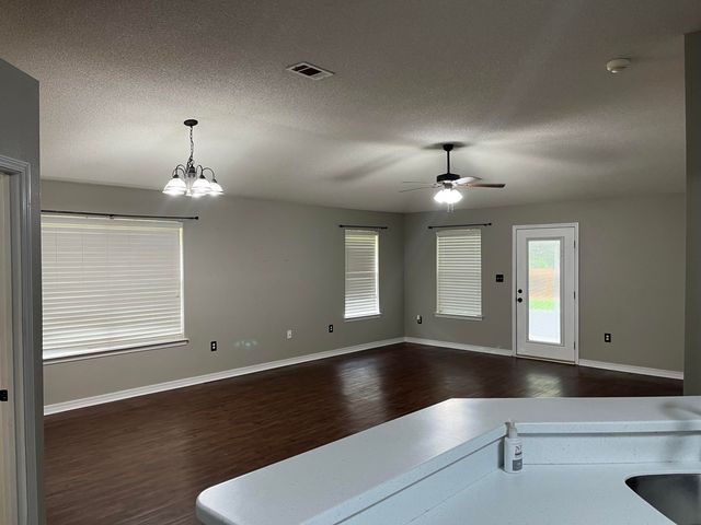 917 Lajolla Lane, Mary Esther, FL 32569