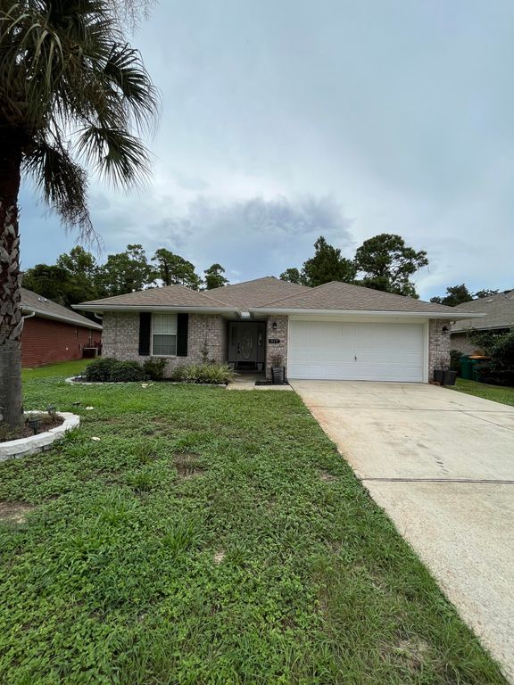 917 Lajolla Lane, Mary Esther, FL 32569
