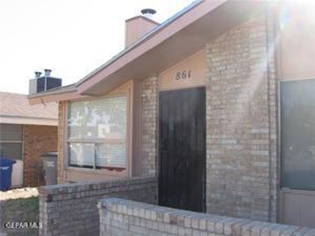 861 BARANDAL Drive 2, El Paso, TX 79907