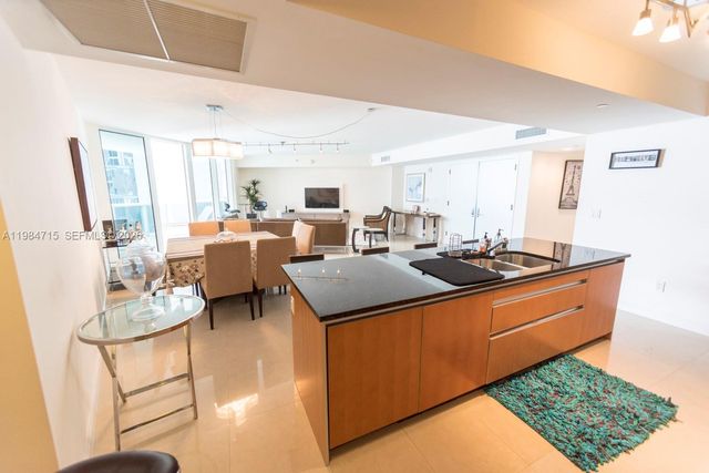 17201 Collins Ave 2104, Sunny Isles Beach, FL 33160