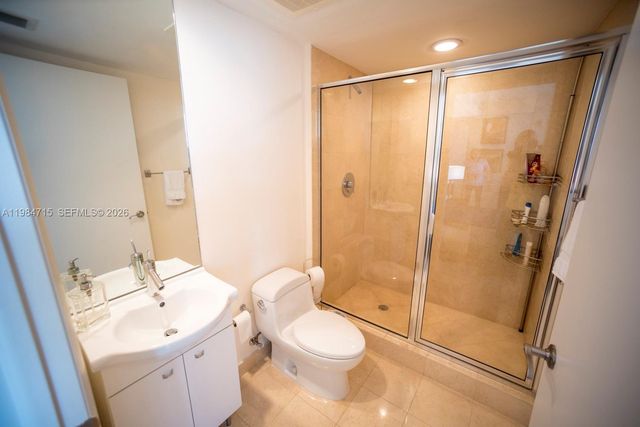 17201 Collins Ave 2104, Sunny Isles Beach, FL 33160