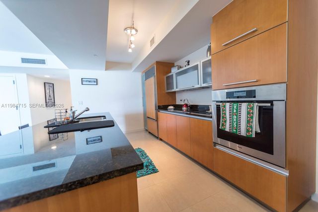 17201 Collins Ave 2104, Sunny Isles Beach, FL 33160