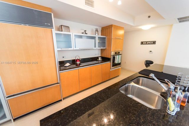 17201 Collins Ave 2104, Sunny Isles Beach, FL 33160