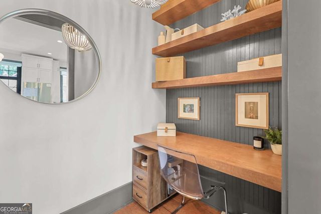 11292 Serenbe Lane, Chattahoochee Hills, GA 30268