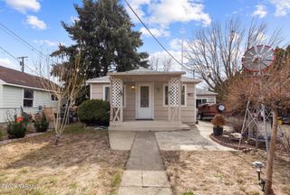 2404 Willow St, Yakima, WA 98902