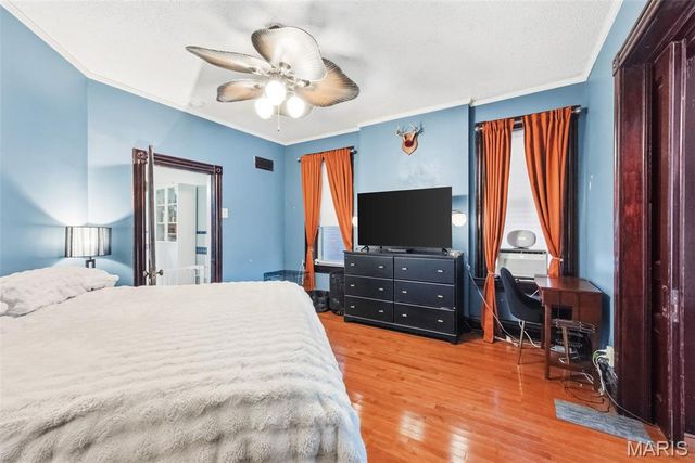 4973 Arsenal Street, St Louis, MO 63139