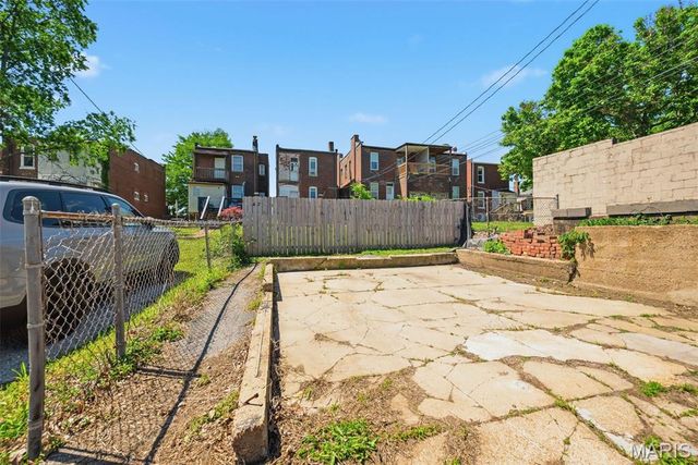 4973 Arsenal Street, St Louis, MO 63139