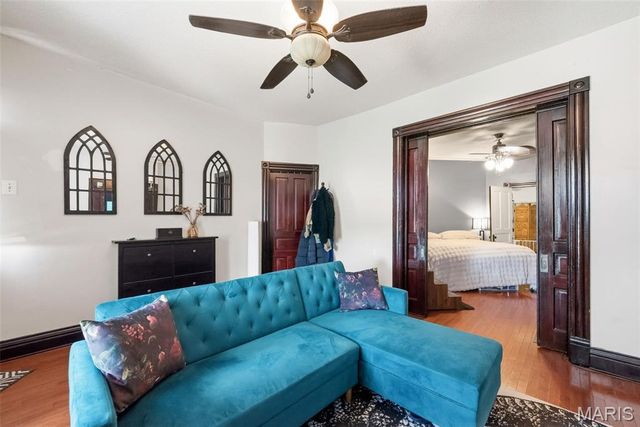 4973 Arsenal Street, St Louis, MO 63139
