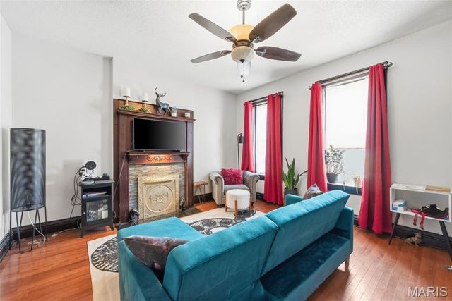4973 Arsenal Street, St Louis, MO 63139