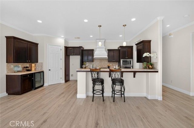 1563 E Via Mirasol, Fresno, CA 93730