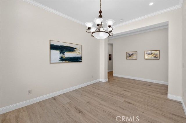 1563 E Via Mirasol, Fresno, CA 93730