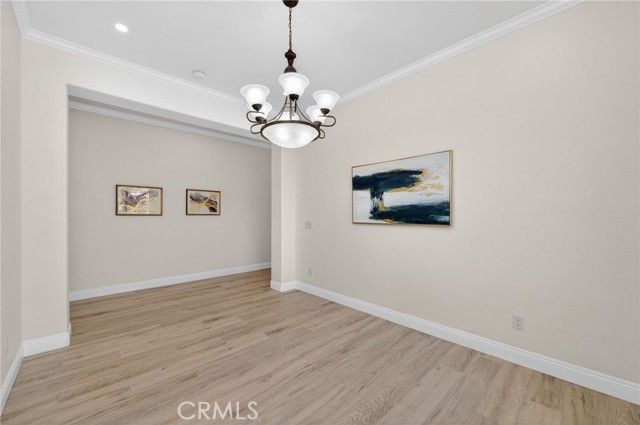 1563 E Via Mirasol, Fresno, CA 93730