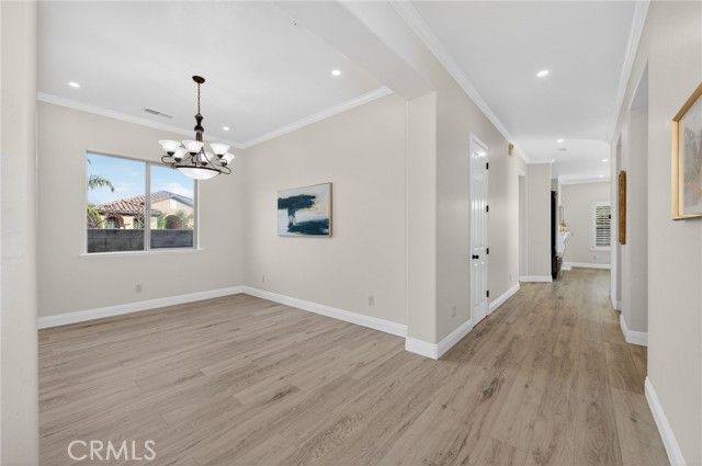 1563 E Via Mirasol, Fresno, CA 93730