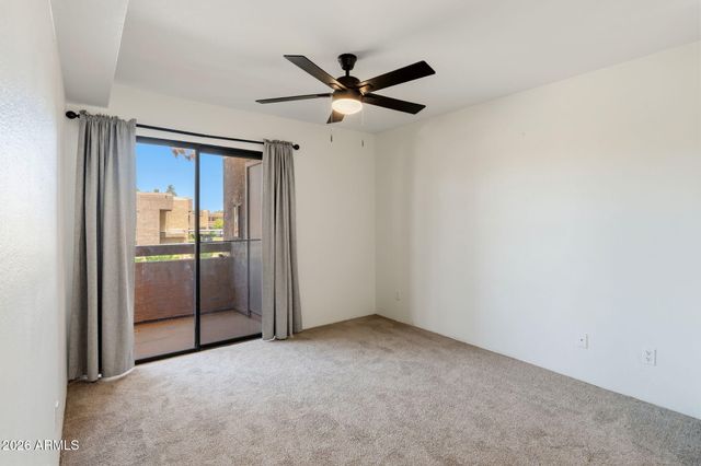 3601 W TIERRA BUENA Lane 241, Phoenix, AZ 85053