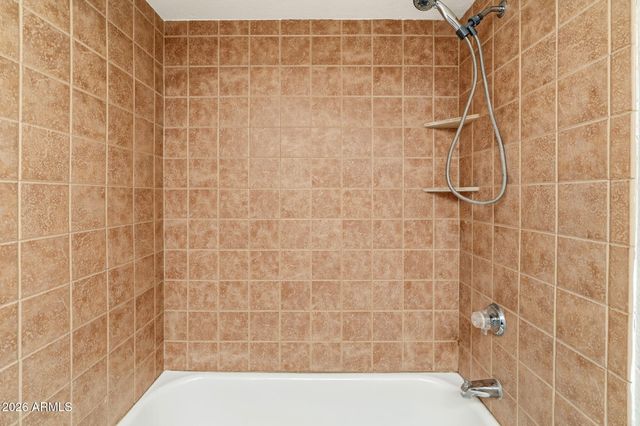 3601 W TIERRA BUENA Lane 241, Phoenix, AZ 85053
