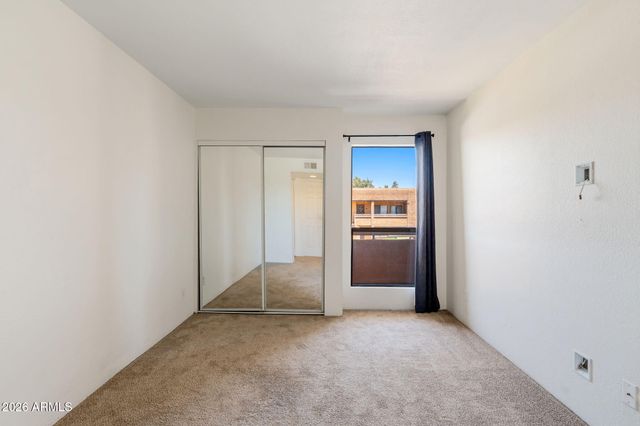 3601 W TIERRA BUENA Lane 241, Phoenix, AZ 85053
