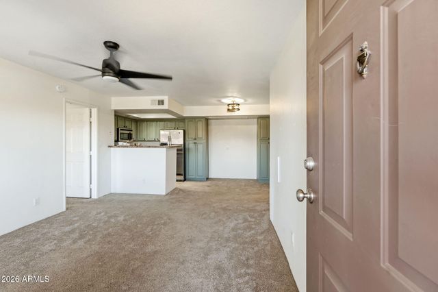 3601 W TIERRA BUENA Lane 241, Phoenix, AZ 85053