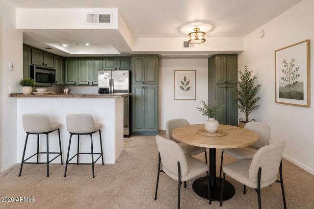 3601 W TIERRA BUENA Lane 241, Phoenix, AZ 85053