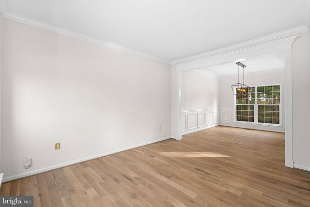 312 RIDING TRAIL CT NW, Leesburg, VA 20176