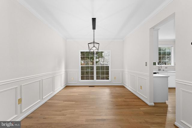 312 RIDING TRAIL CT NW, Leesburg, VA 20176