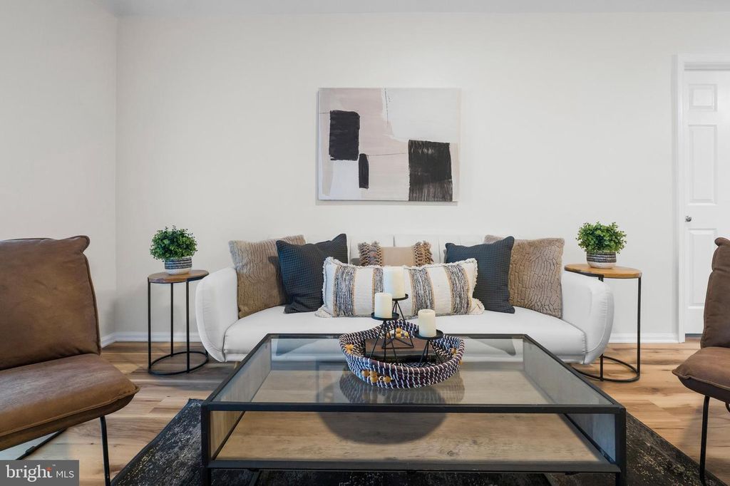 Image 4 of property listing at 304-P CANTERBURY RD #304-P, Bel Air, MD 21014