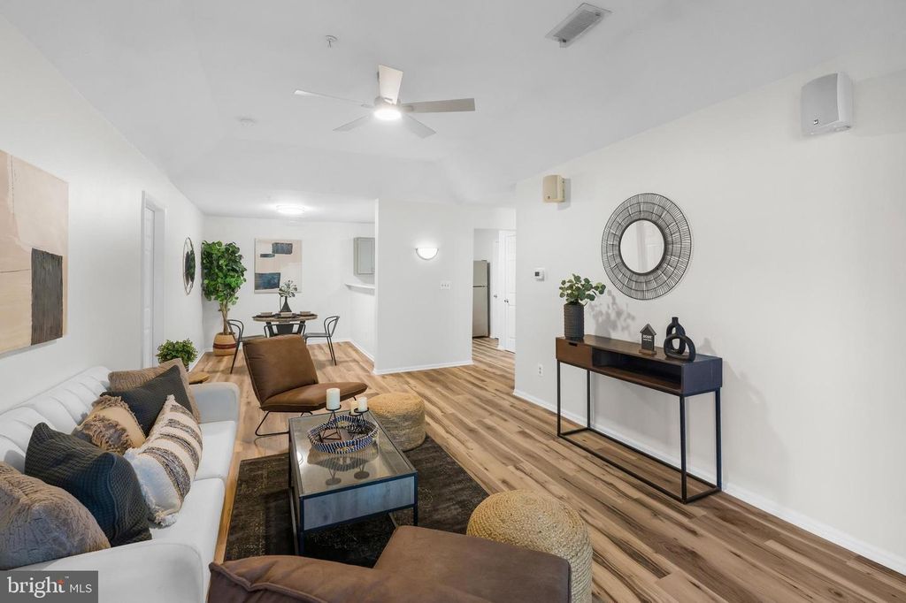 Image 5 of property listing at 304-P CANTERBURY RD #304-P, Bel Air, MD 21014