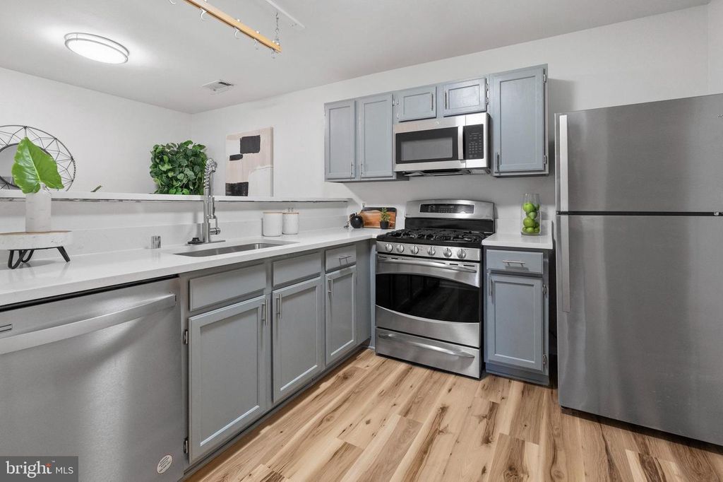 Image 9 of property listing at 304-P CANTERBURY RD #304-P, Bel Air, MD 21014